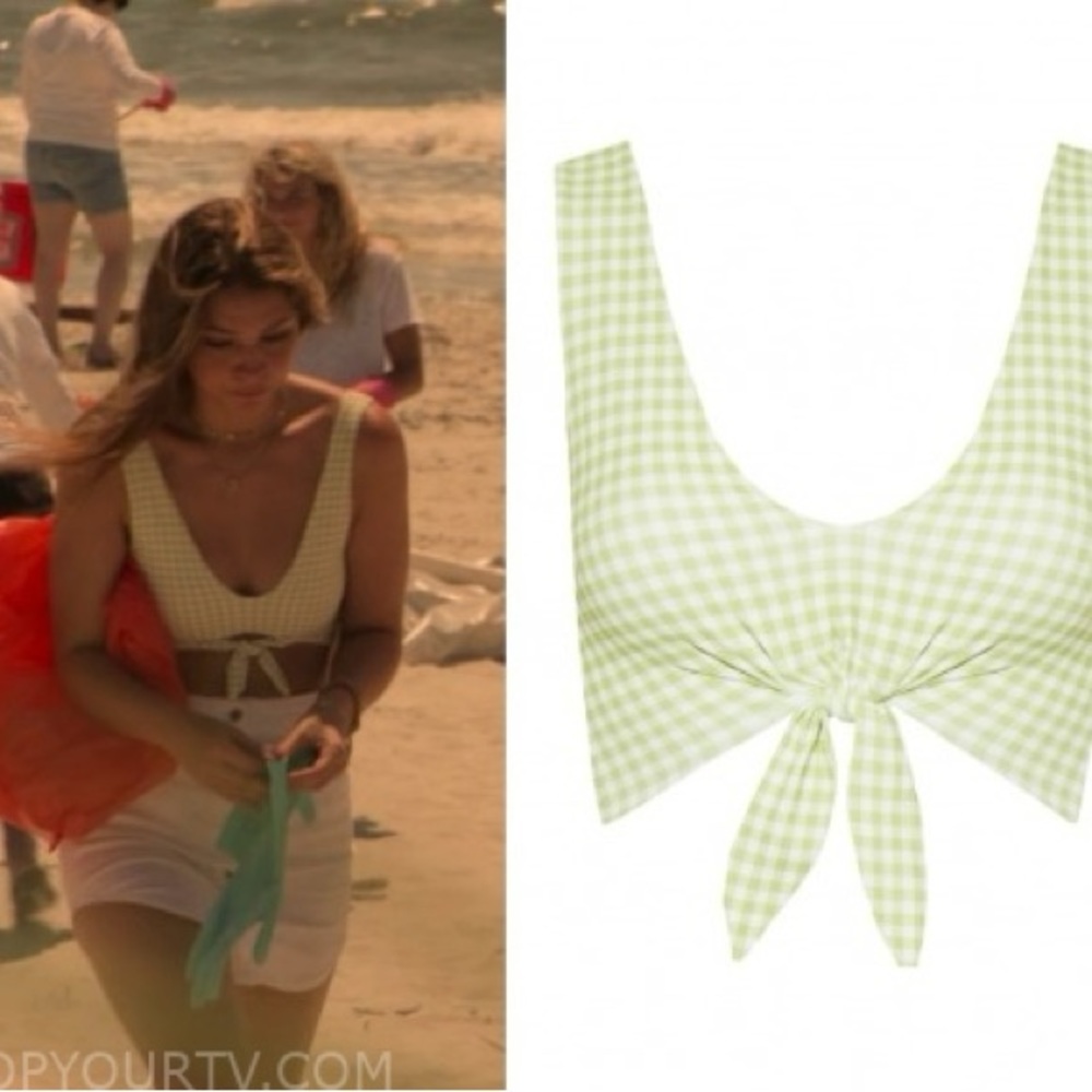 Sarah OBX S1 Zara Gingham Crop Top